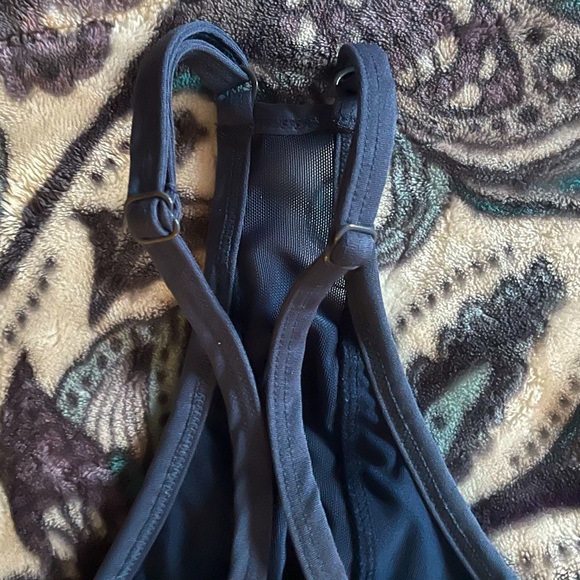 Athletics Works Blue Sports Bra - Picture 4 of 5